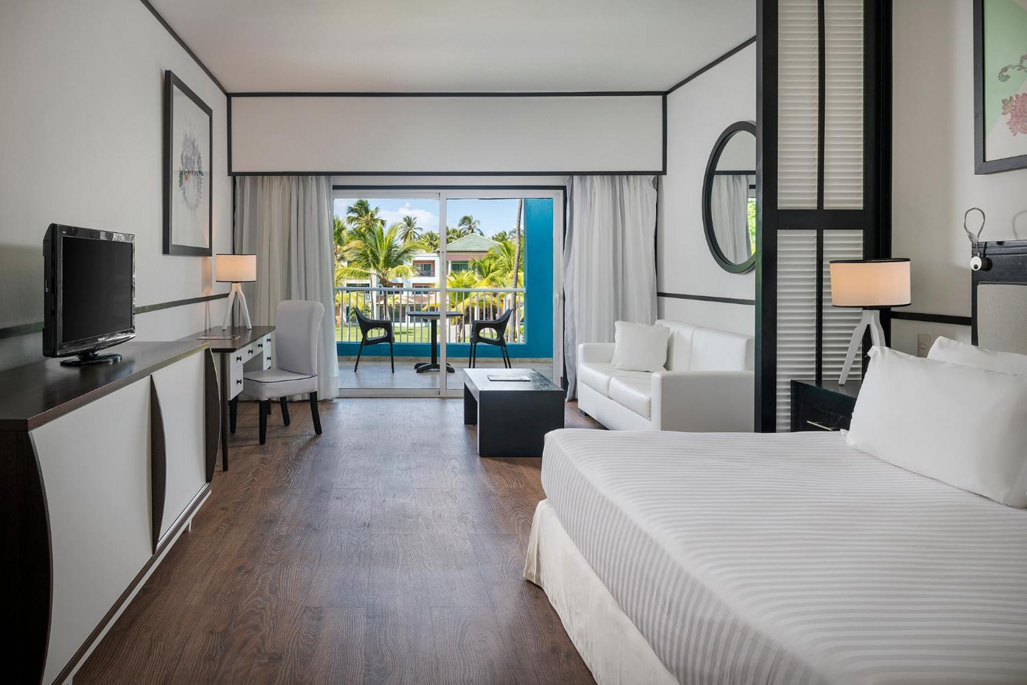 Ocean Blue & Sand Beach Resort Пунта Кана Екстериор снимка